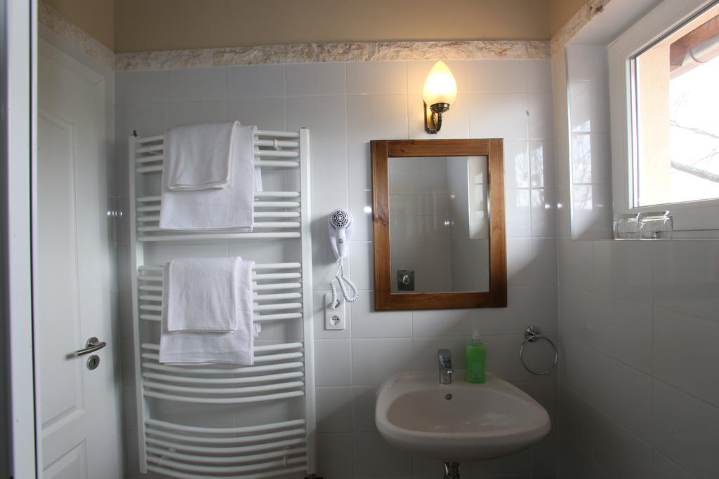 Aurora Panzio Bed & Breakfast บุค ภายนอก รูปภาพ
