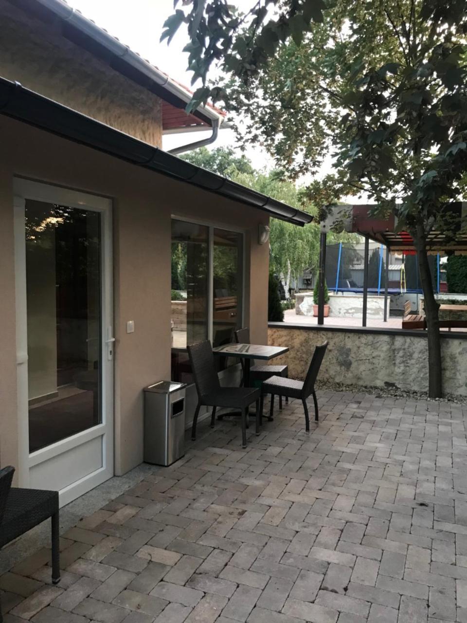 Aurora Panzio Bed & Breakfast บุค ภายนอก รูปภาพ