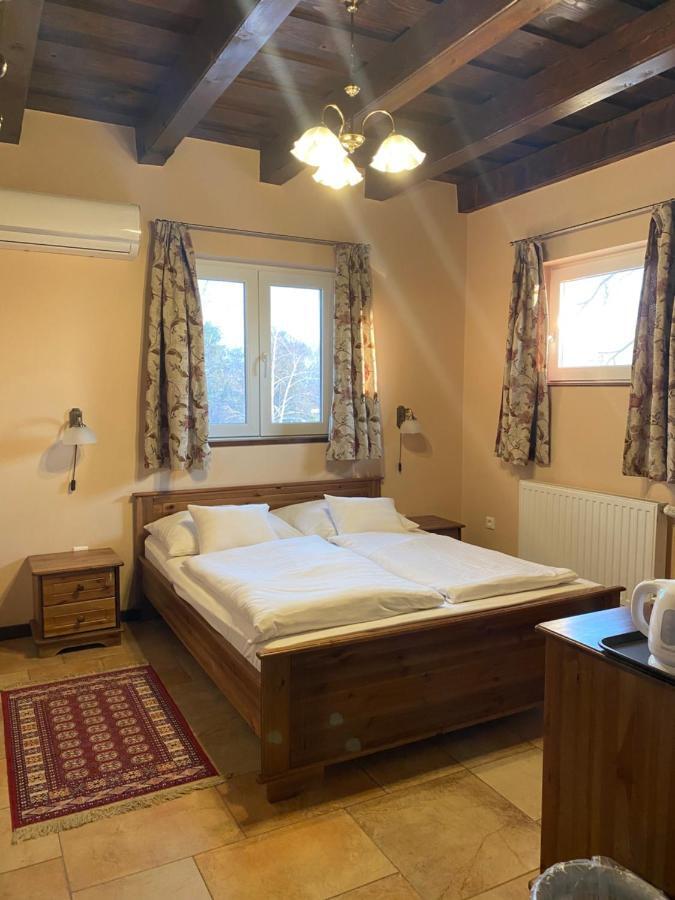 Aurora Panzio Bed & Breakfast บุค ภายนอก รูปภาพ
