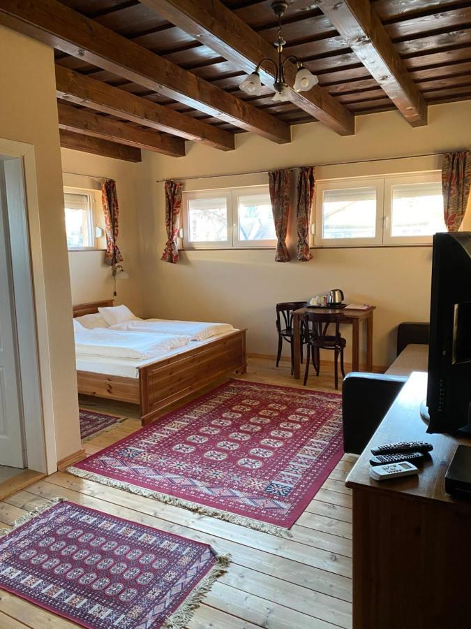 Aurora Panzio Bed & Breakfast บุค ภายนอก รูปภาพ