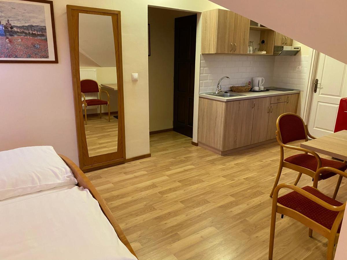 Aurora Panzio Bed & Breakfast บุค ภายนอก รูปภาพ